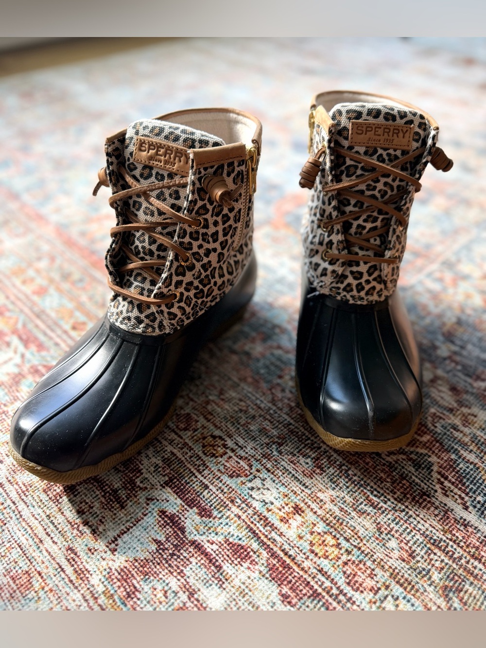 Sperry Saltwater Leopard Animal Print Duck Boots Women’s 8.5